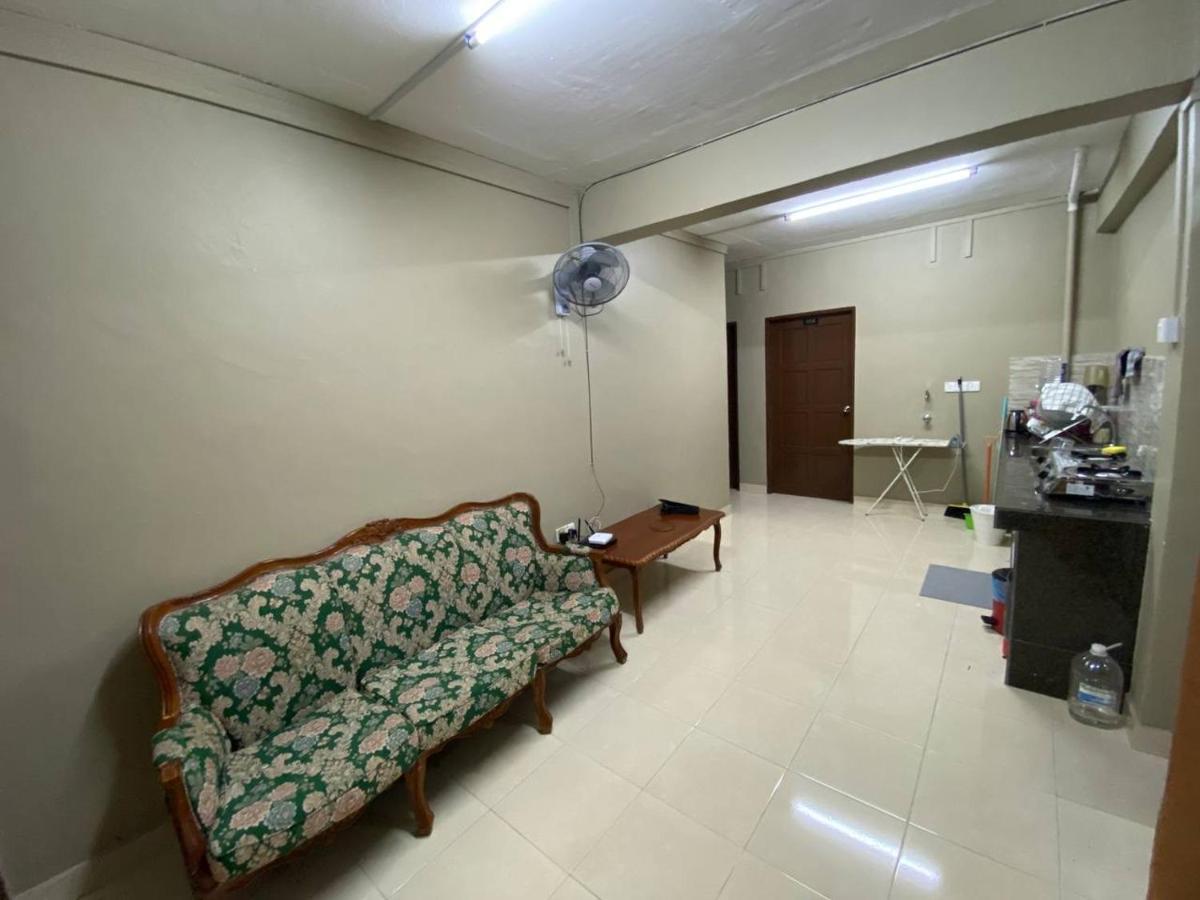 Homestay Ijaa Маранг Екстериор снимка
