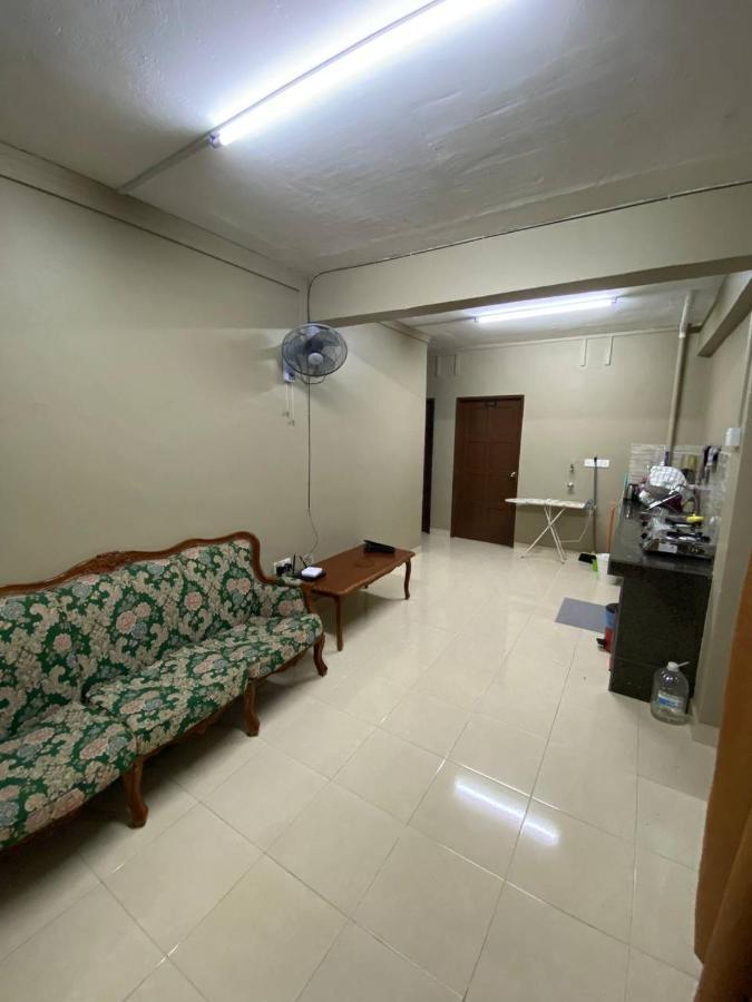 Homestay Ijaa Маранг Екстериор снимка